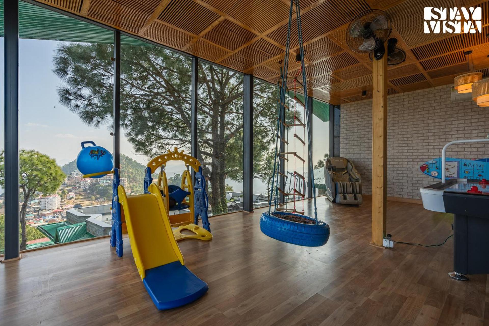 Stayvista At Serene With Outdoor Bonfire Barog Exterior photo