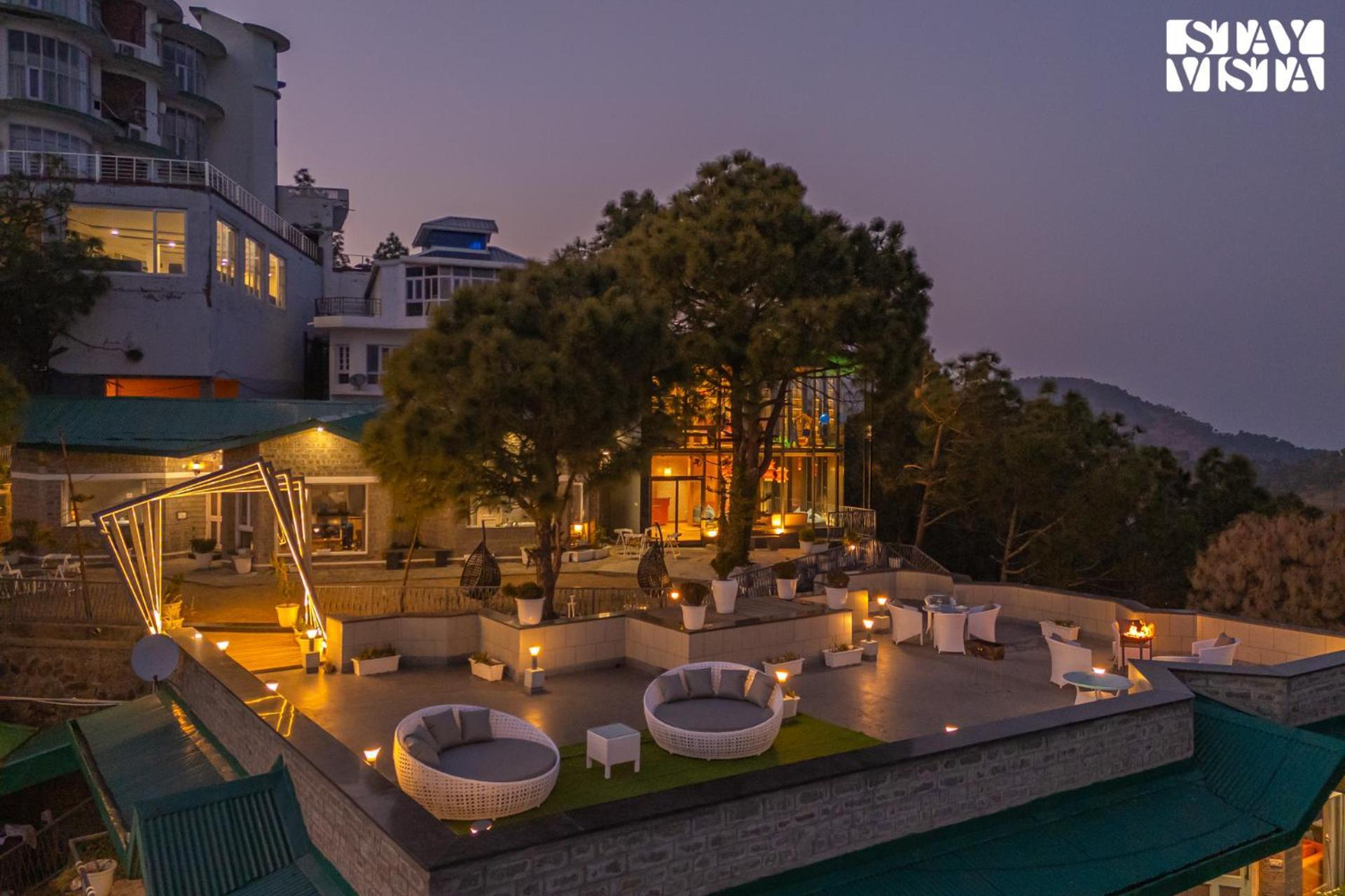 Stayvista At Serene With Outdoor Bonfire Barog Exterior photo